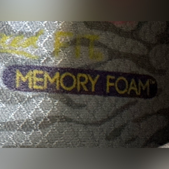 Skechers Taupe Women's Shoes - Picture 5 of 9